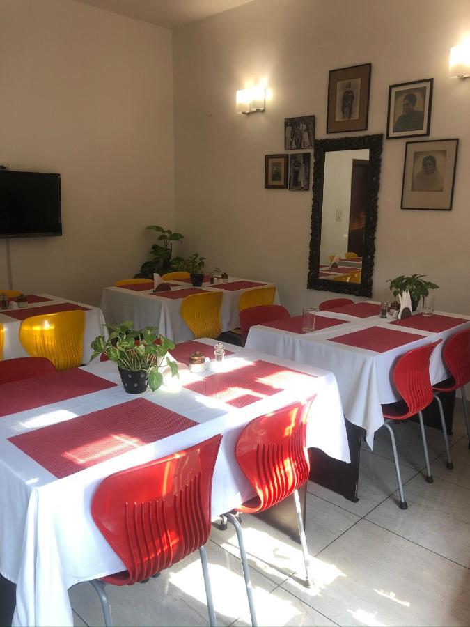 The Neem Bed & Breakfast New Delhi Eksteriør bilde